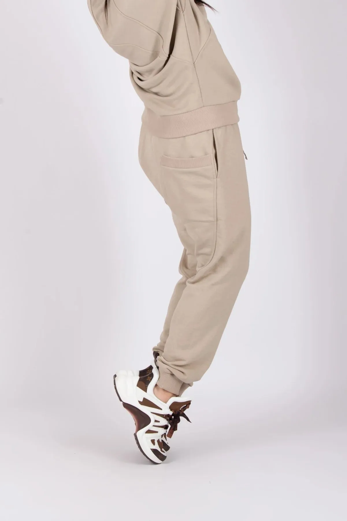 AMALIA BEIGE WIDE TRACKSUIT