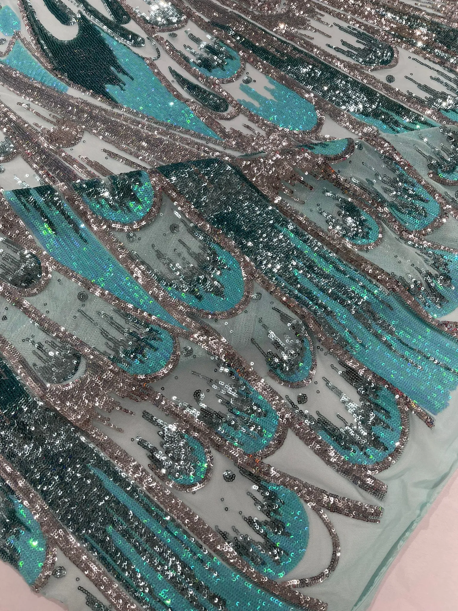 FEATHER WING SEQUIN (by the yard)