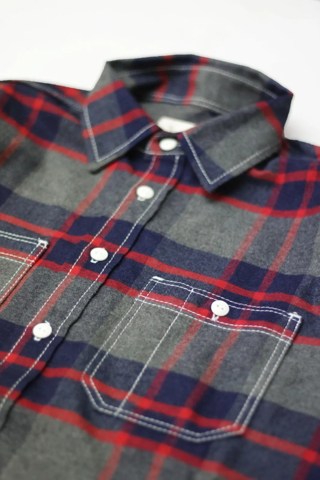 GREYHOUND PLAID FLANNEL WORK SHIRT (GREY/BLUE/RED)