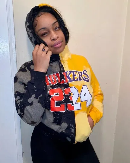 Handmade BUL-KERS Bulls 23 Lakers 24 Jordan-Kobe Half and Half Hand Bleached Black Gold Hooded Sweatshirt with Pockets