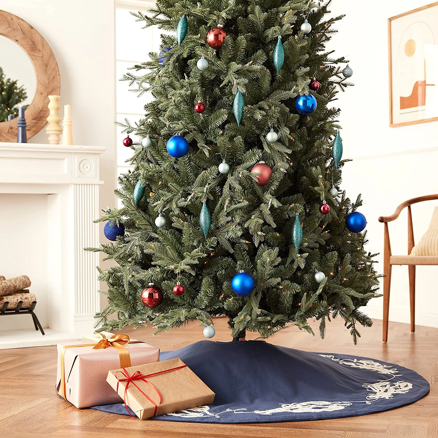 Handmade Christmas Tree Skirt - Lobsters on Navy Blue Cotton - 60"