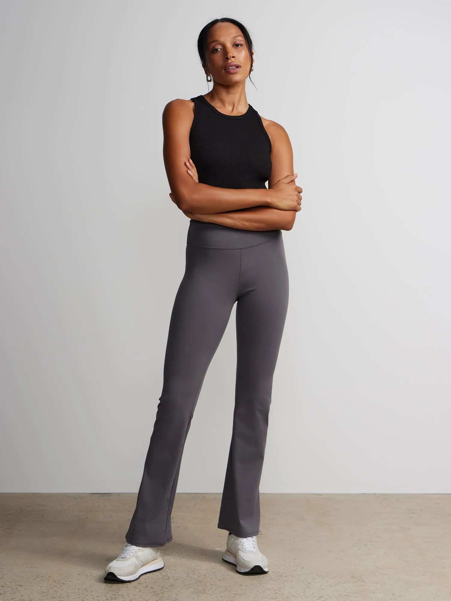 Mid Rise Bootcut Yoga Pant